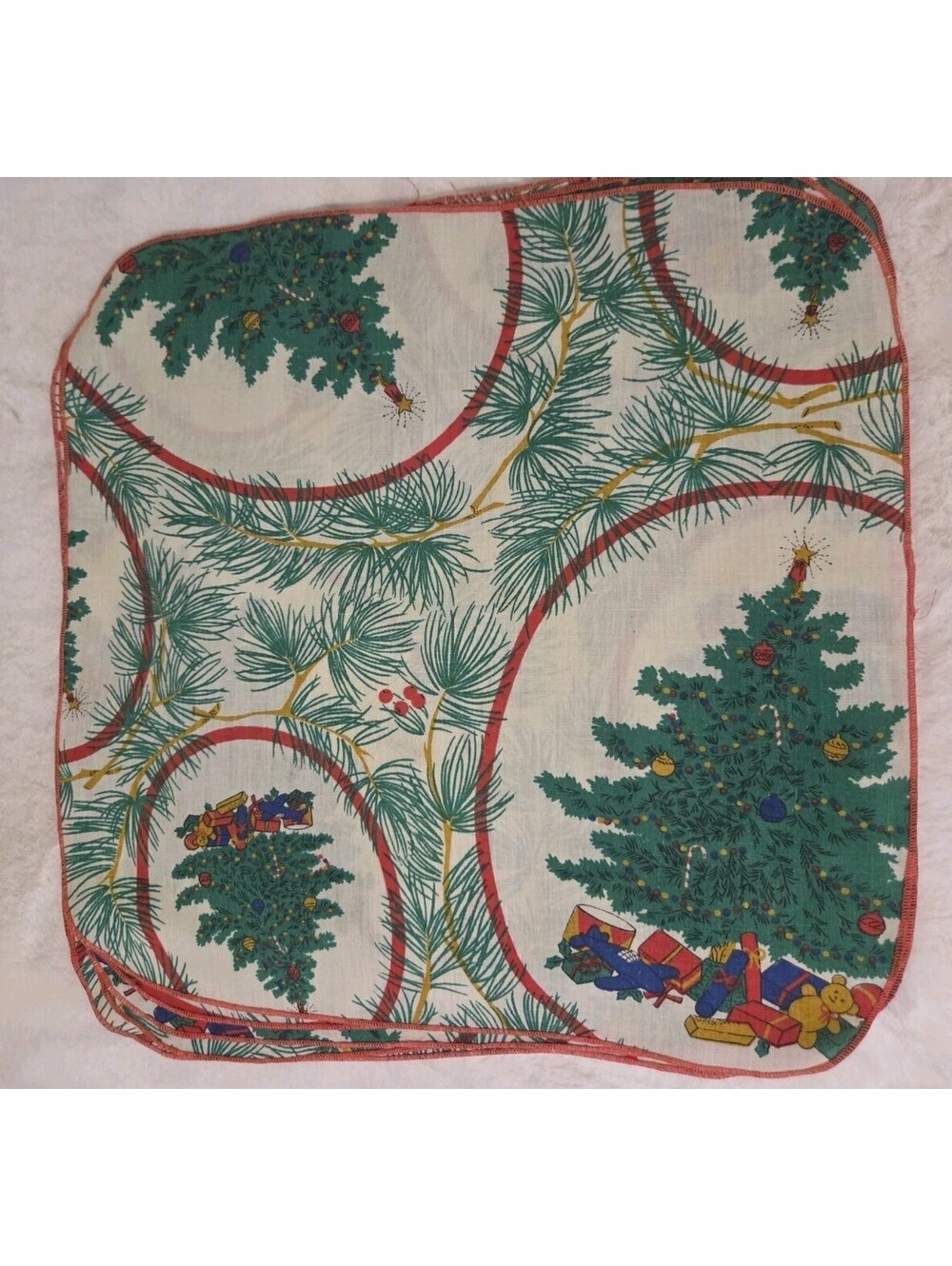 Christmas Napkins (8) Vintage 70s 80s Toy Soldiers Pine Tree Presents Green Red
